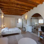 Maria's Village One Bedroom House 4 *